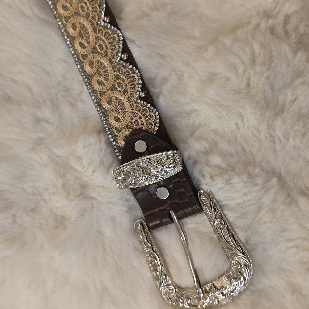 Angel Ranch Western Silver Rhinestone Lace Scalloped Feminine Belt Womens S - Picture 5 of 13